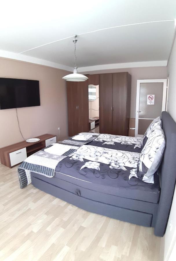 Katica Apartman Miskolc Exterior foto
