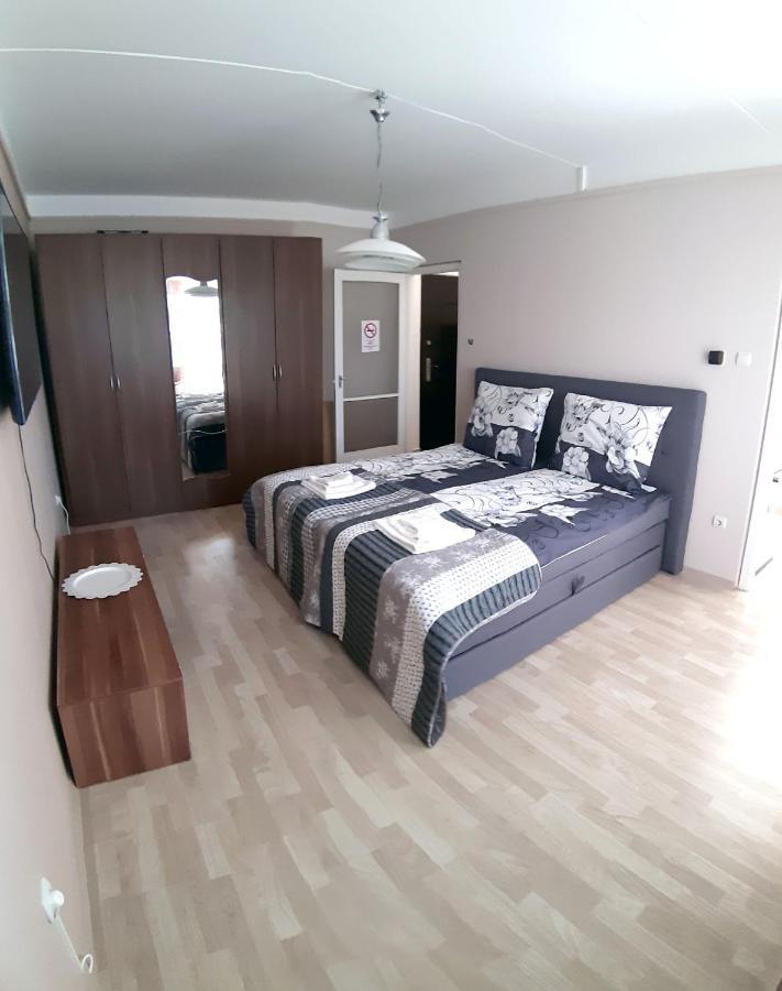 Katica Apartman Miskolc Exterior foto